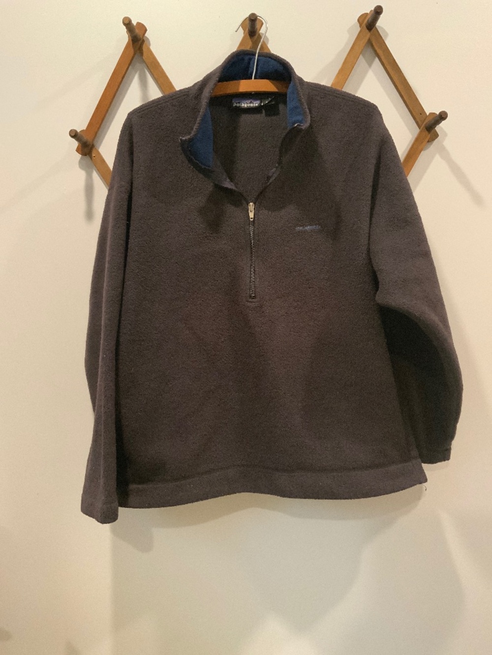 Vintage 90s Patagonia USA Synchilla 1/4 zip Fleece Pullover in Black L